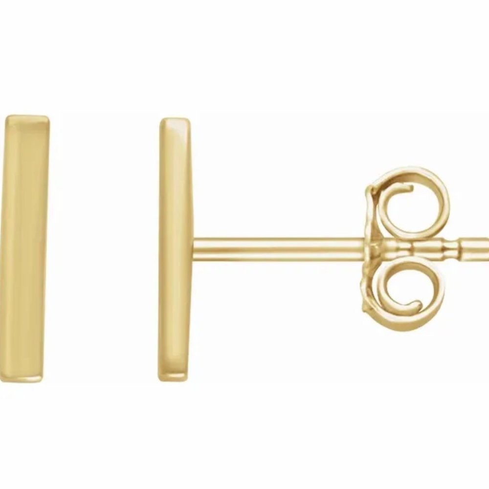 SOLID 14K VERTICAL BAR EARRING
